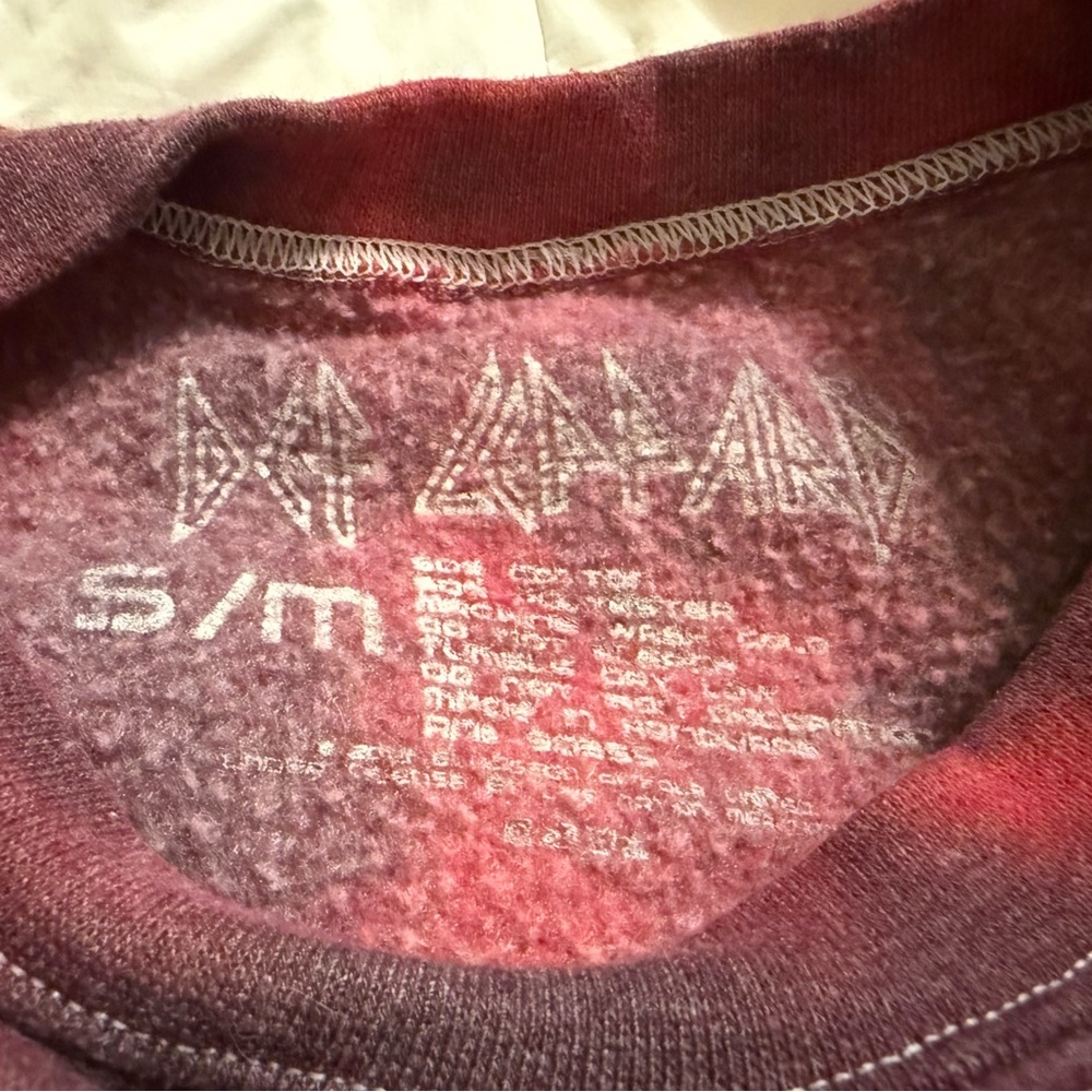 Def Leppard unisex crewneck sweatshirt - Picture 3 of 3